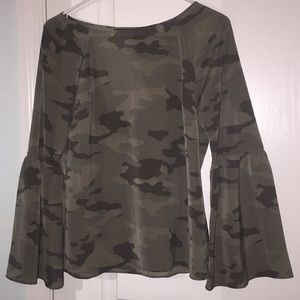 Banana Republic camo top